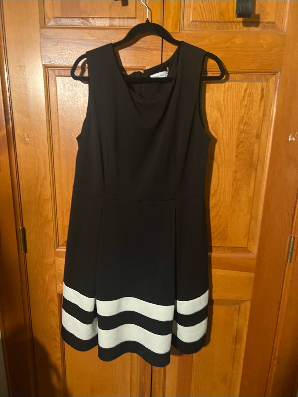 Calvin Klein Black Sleeveless Midi Dress with White Striped Hem - Picture 2 of 2